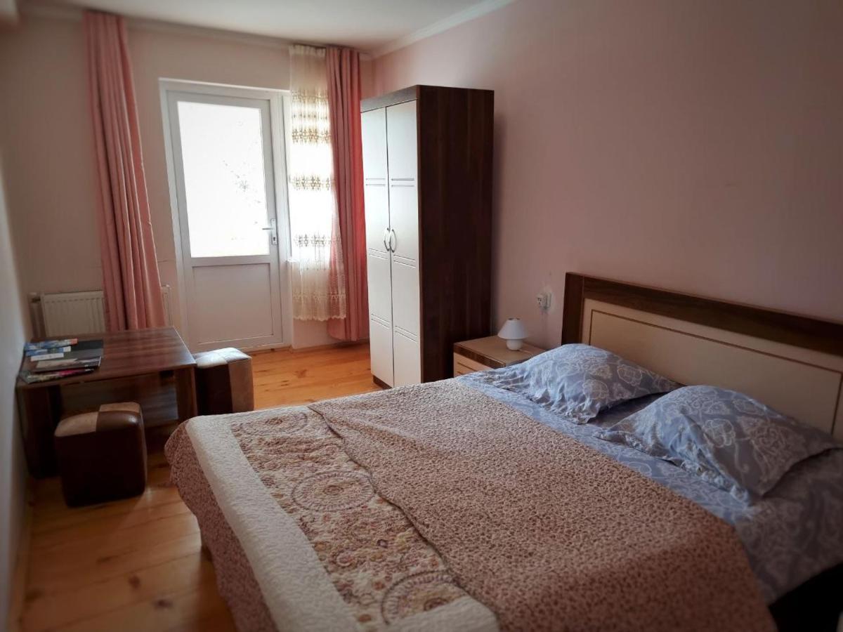 Girgola Bed and Breakfast Mestia Buitenkant foto