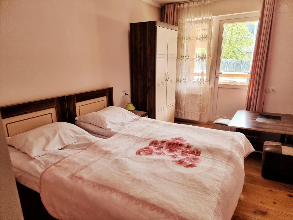 Girgola Bed and Breakfast Mestia Buitenkant foto