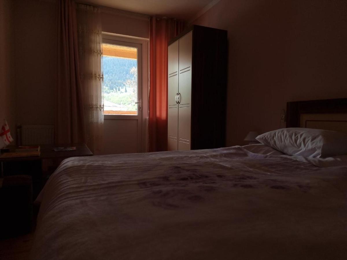 Girgola Bed and Breakfast Mestia Buitenkant foto