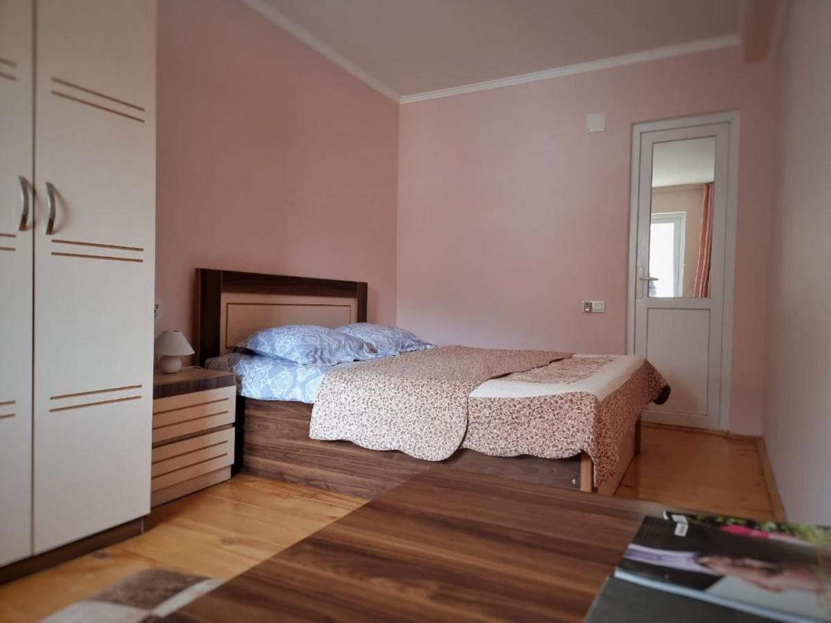 Girgola Bed and Breakfast Mestia Buitenkant foto
